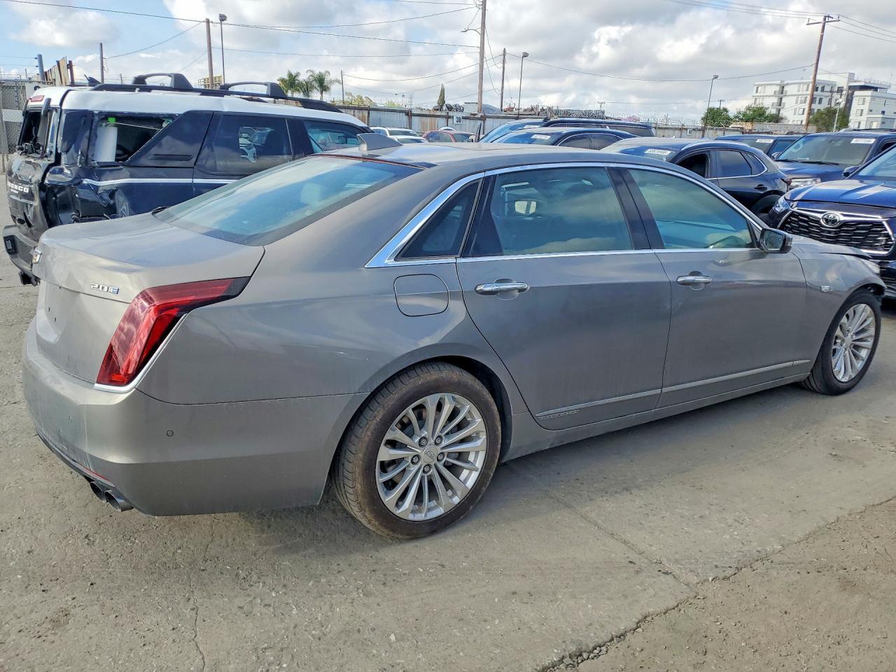 2018 Cadillac Ct6 Premium Luxury - zdjęcie 3