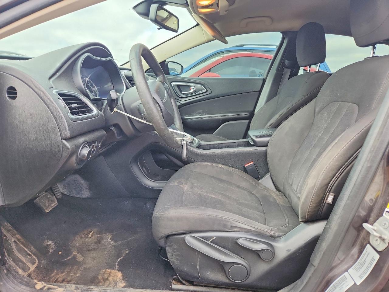 2015 Chrysler 200 Limited - zdjęcie 7