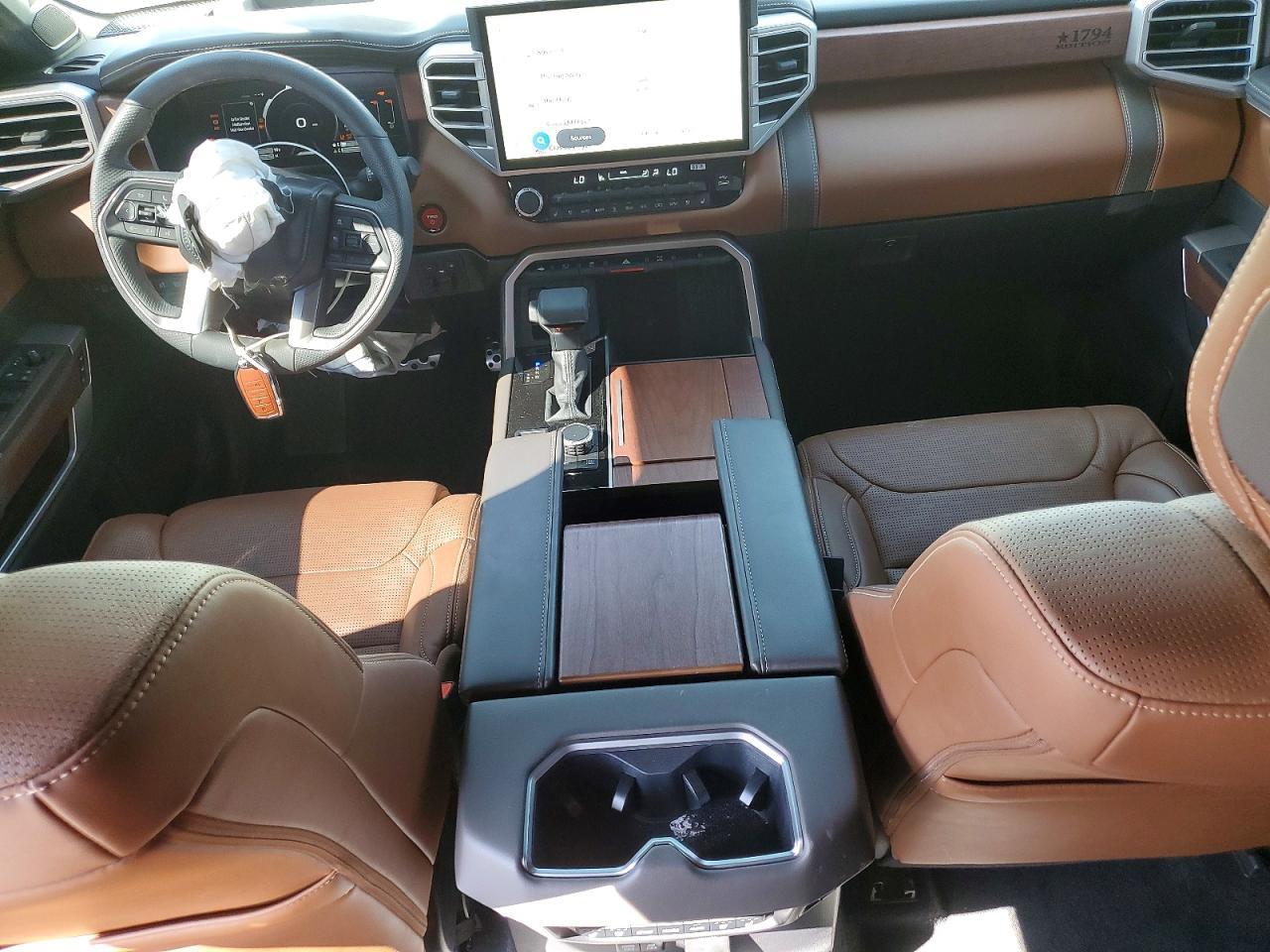 2025 Toyota Sequoia 1794 Edition - zdjęcie 8