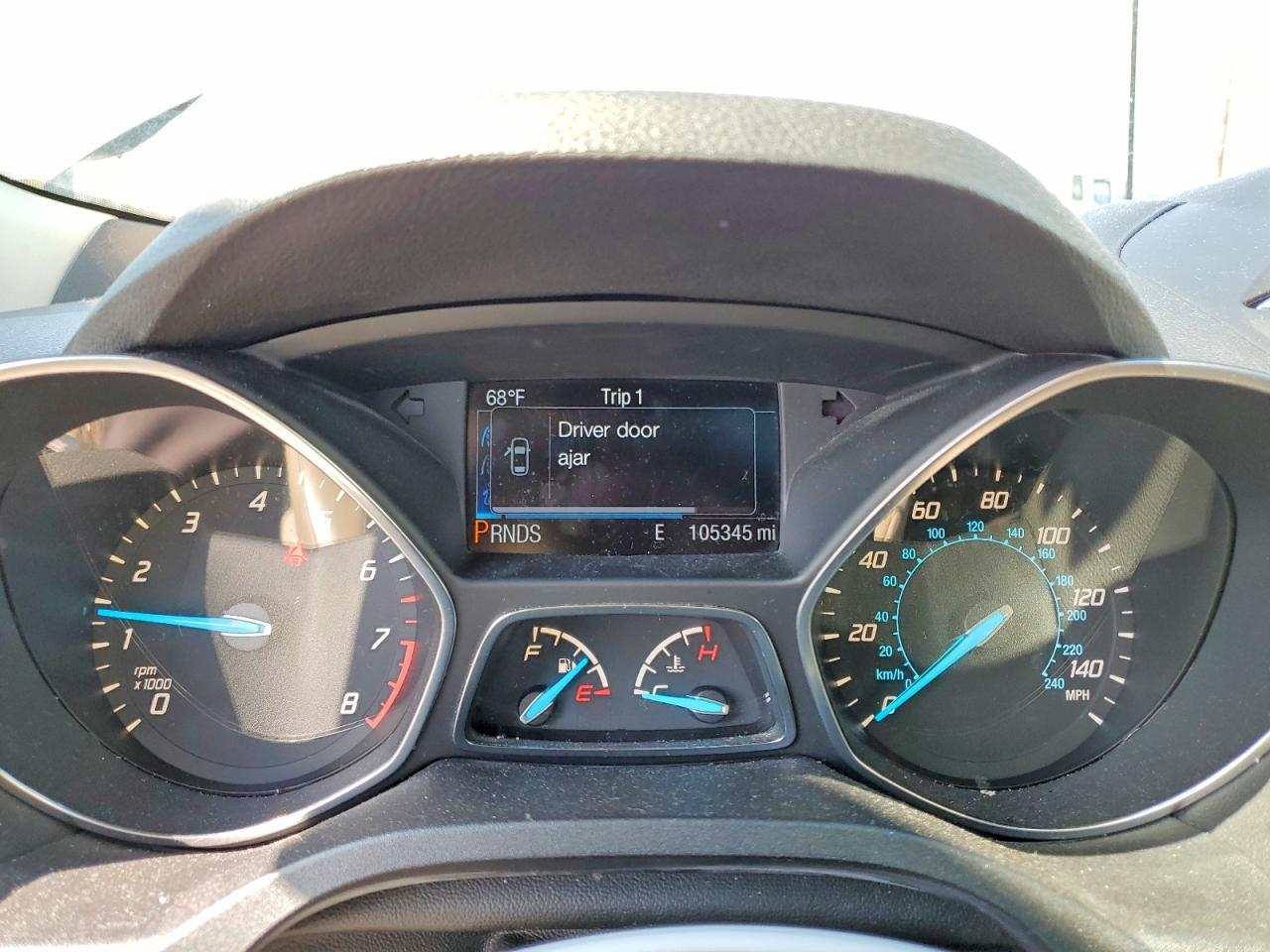 2014 Ford Escape Titanium - zdjęcie 9