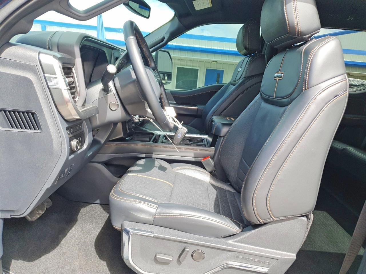 2023 Ford F350 Super Duty - zdjęcie 7