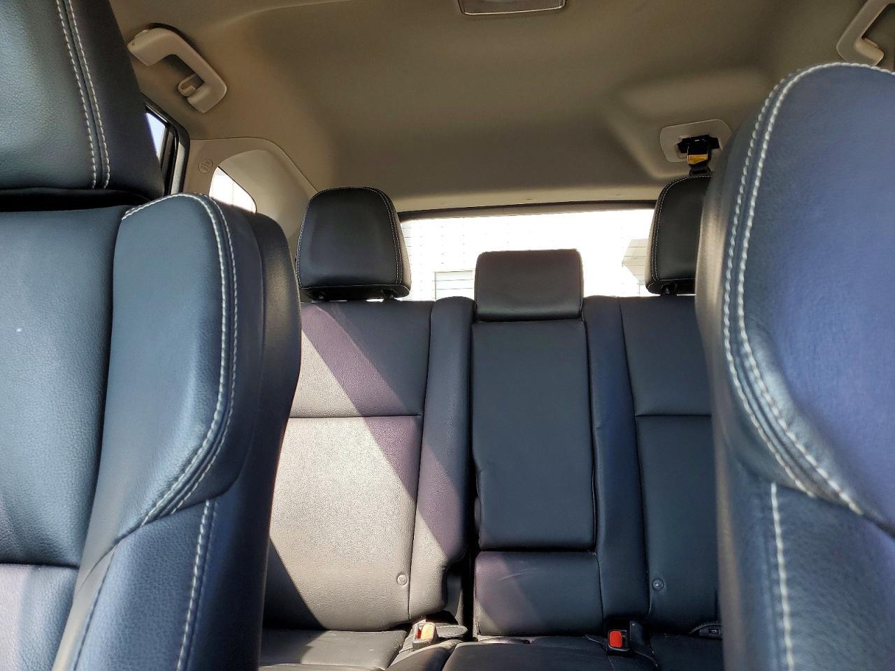 2016 Toyota Rav4 Limited - zdjęcie 10
