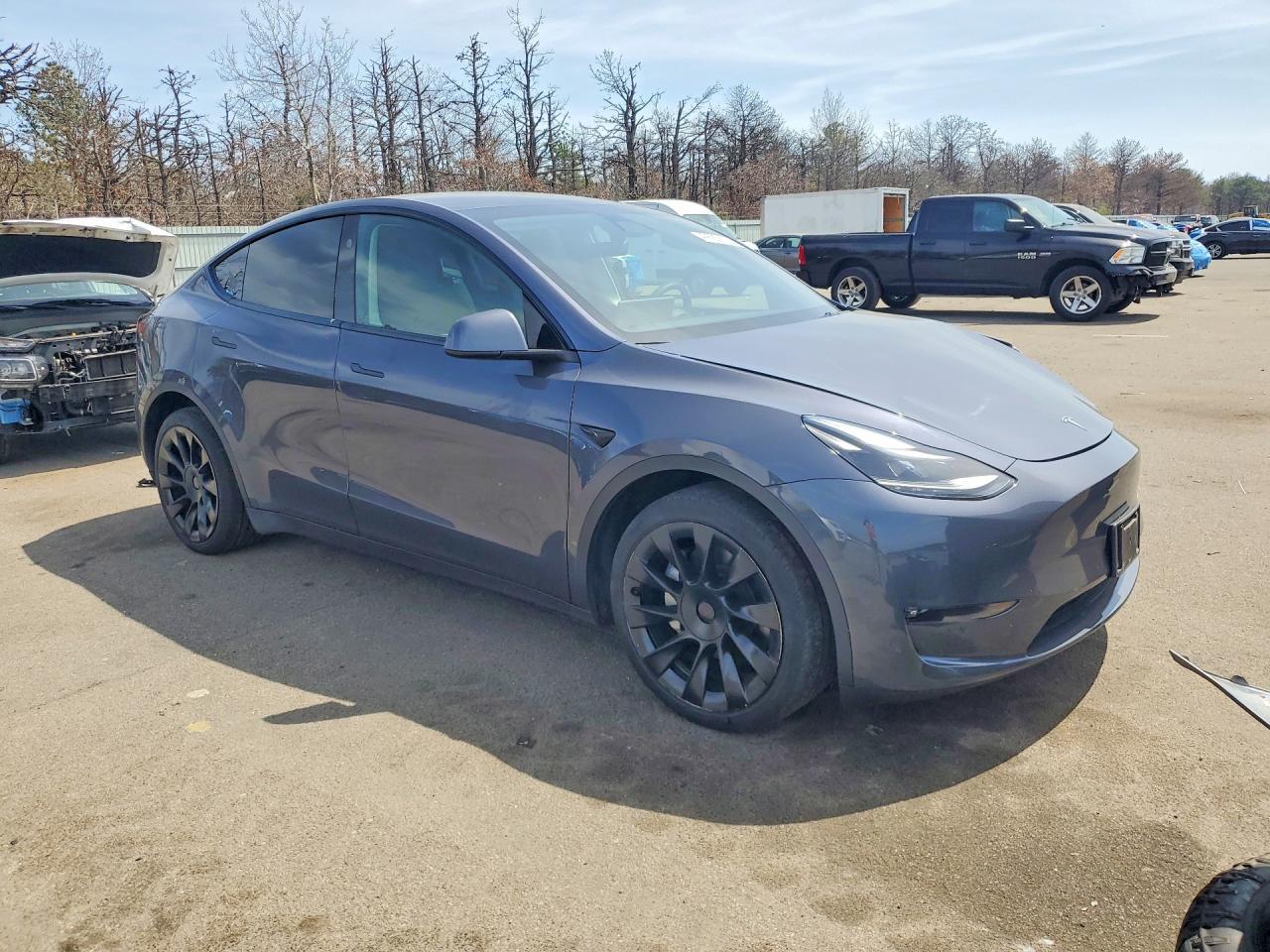 2023 Tesla Model Y - zdjęcie 4