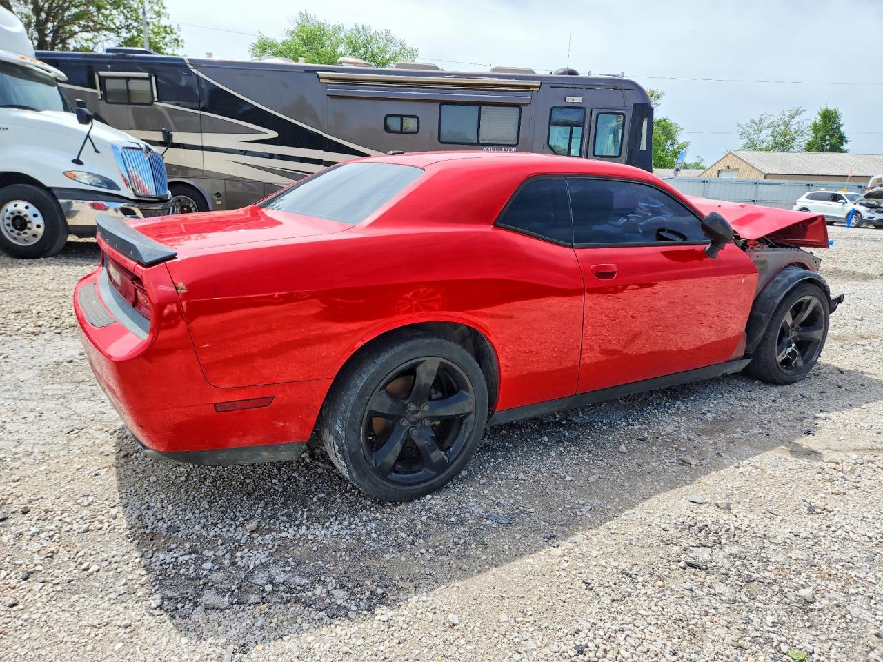 2014 Dodge Challenger Sxt - zdjęcie 3
