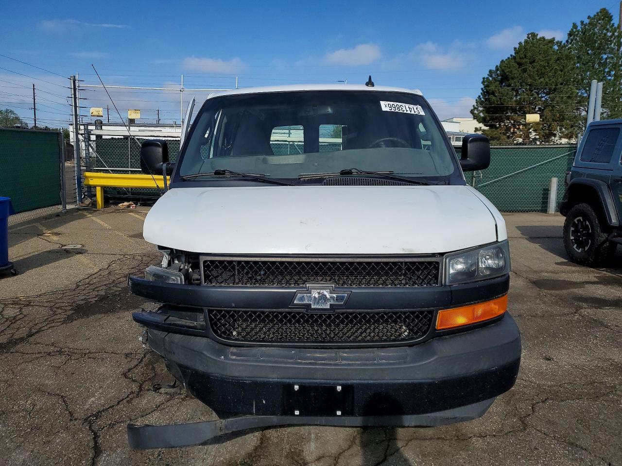 2018 Chevrolet Express G2500 - zdjęcie 5
