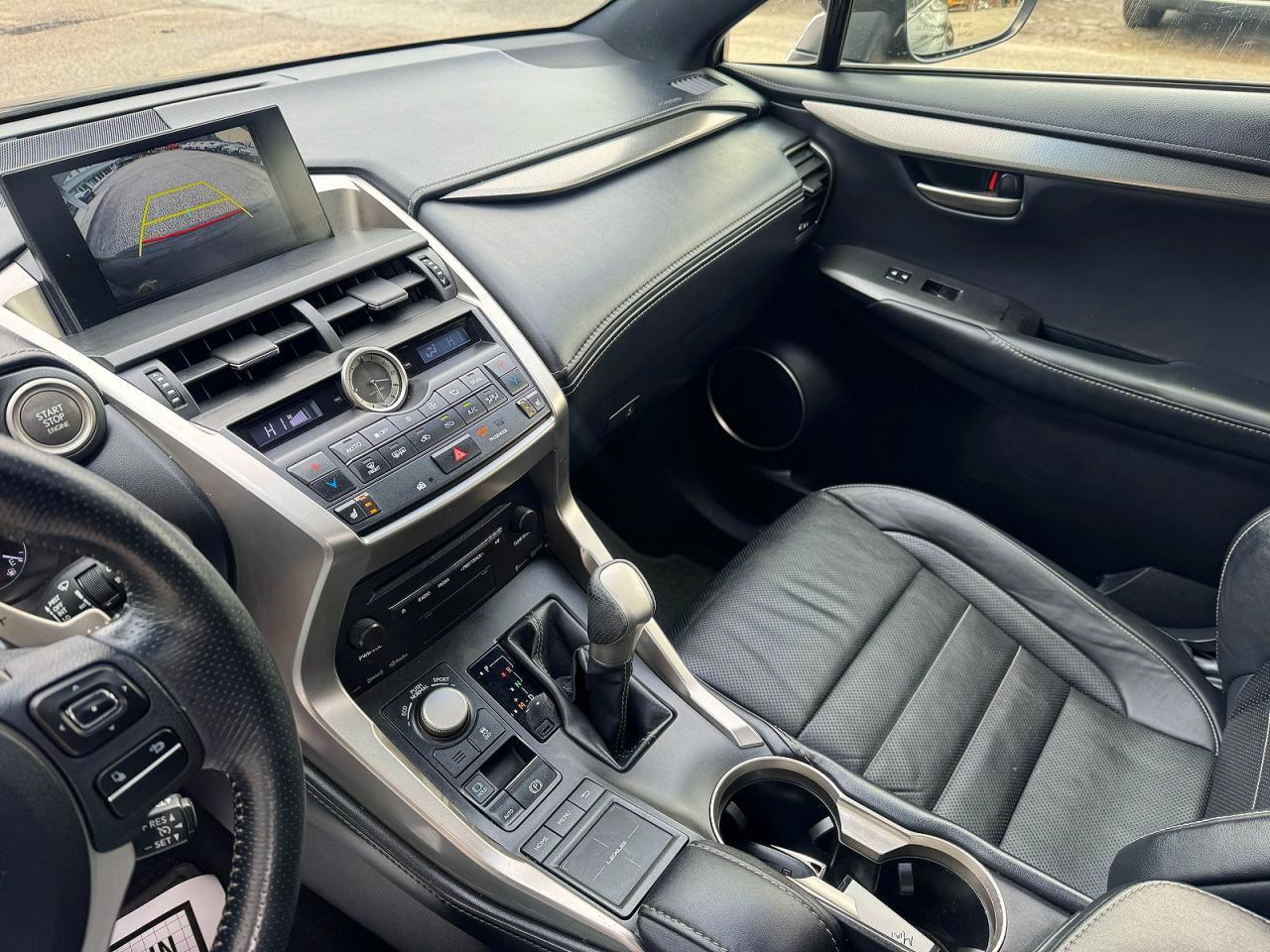 2015 Lexus Nx 200T - zdjęcie 12