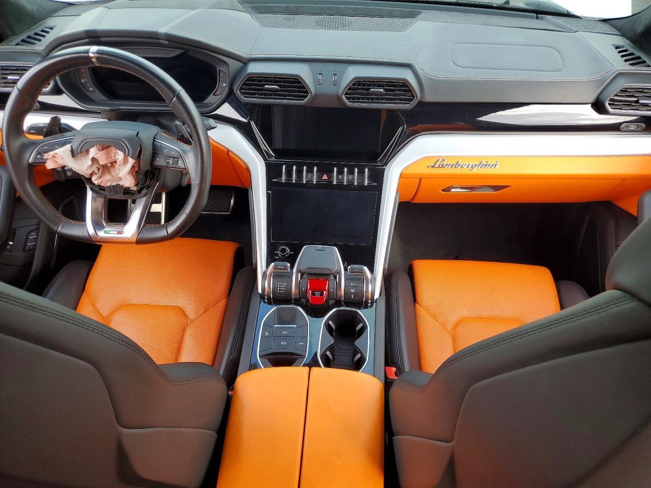 2021 Lamborghini Urus - zdjęcie 8