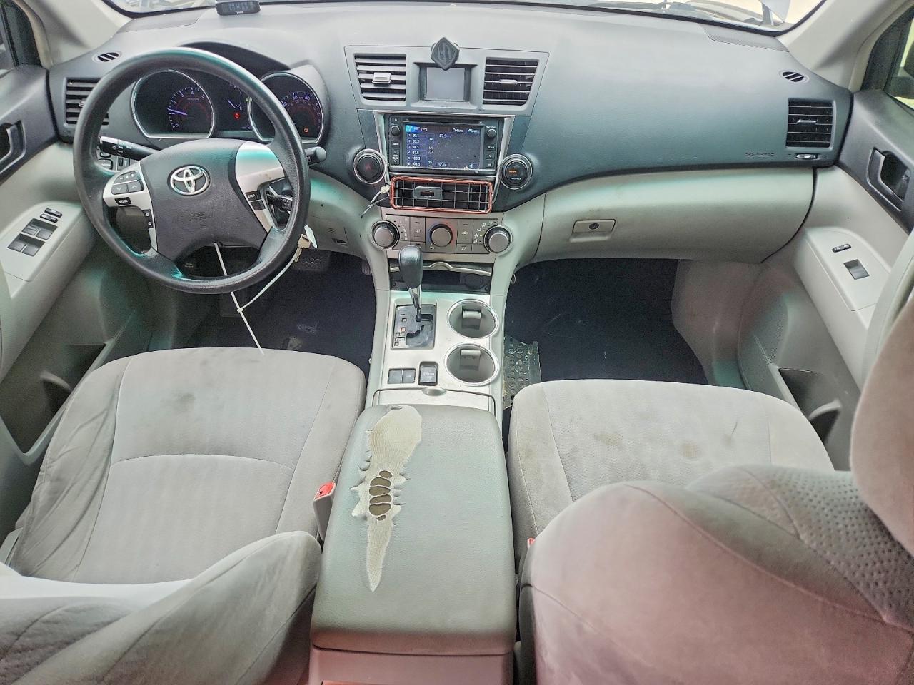 2013 Toyota Highlander Base - zdjęcie 8