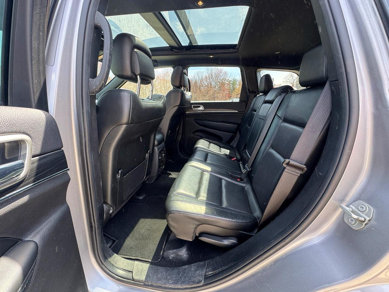 2019 Jeep Grand Cherokee Limited - zdjęcie 13
