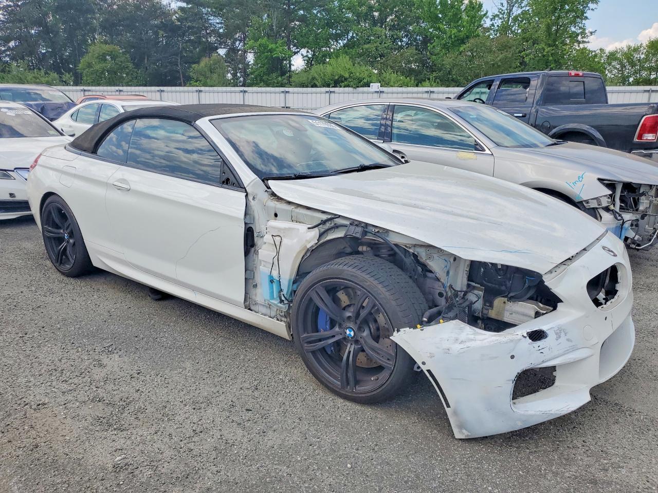 2015 BMW M6 - zdjęcie 4