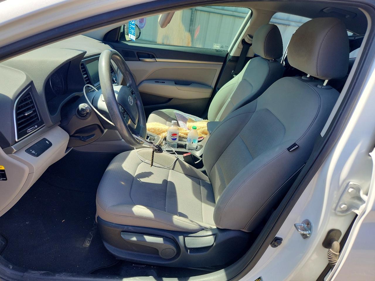2017 Hyundai Elantra Se - zdjęcie 7