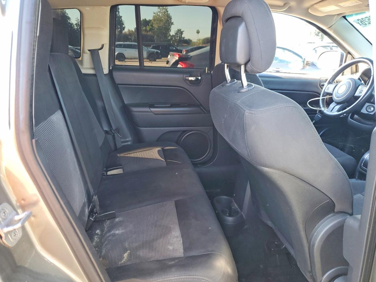 2013 Jeep Compass Latitude - zdjęcie 11
