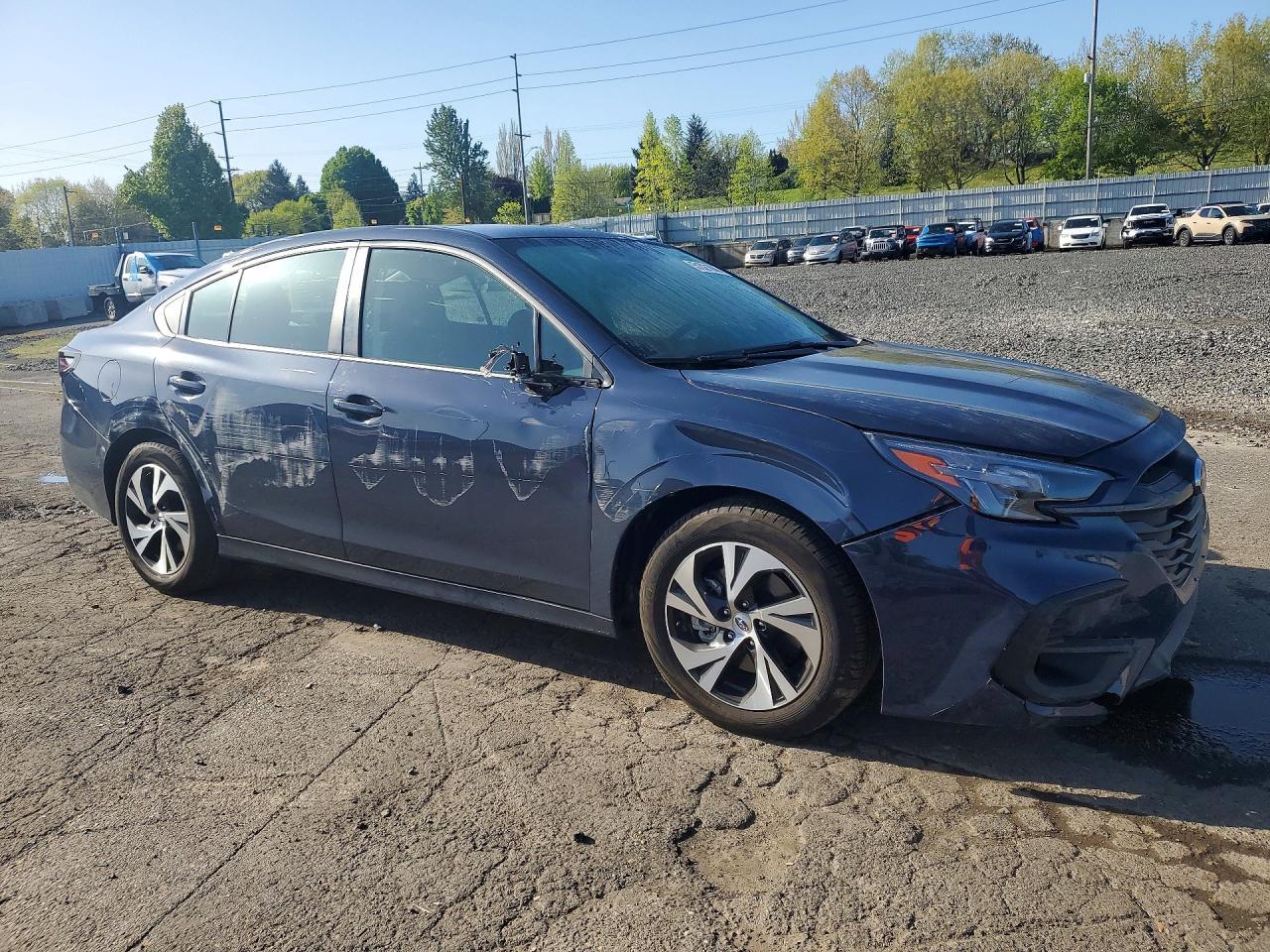 2025 Subaru Legacy Premium - zdjęcie 4