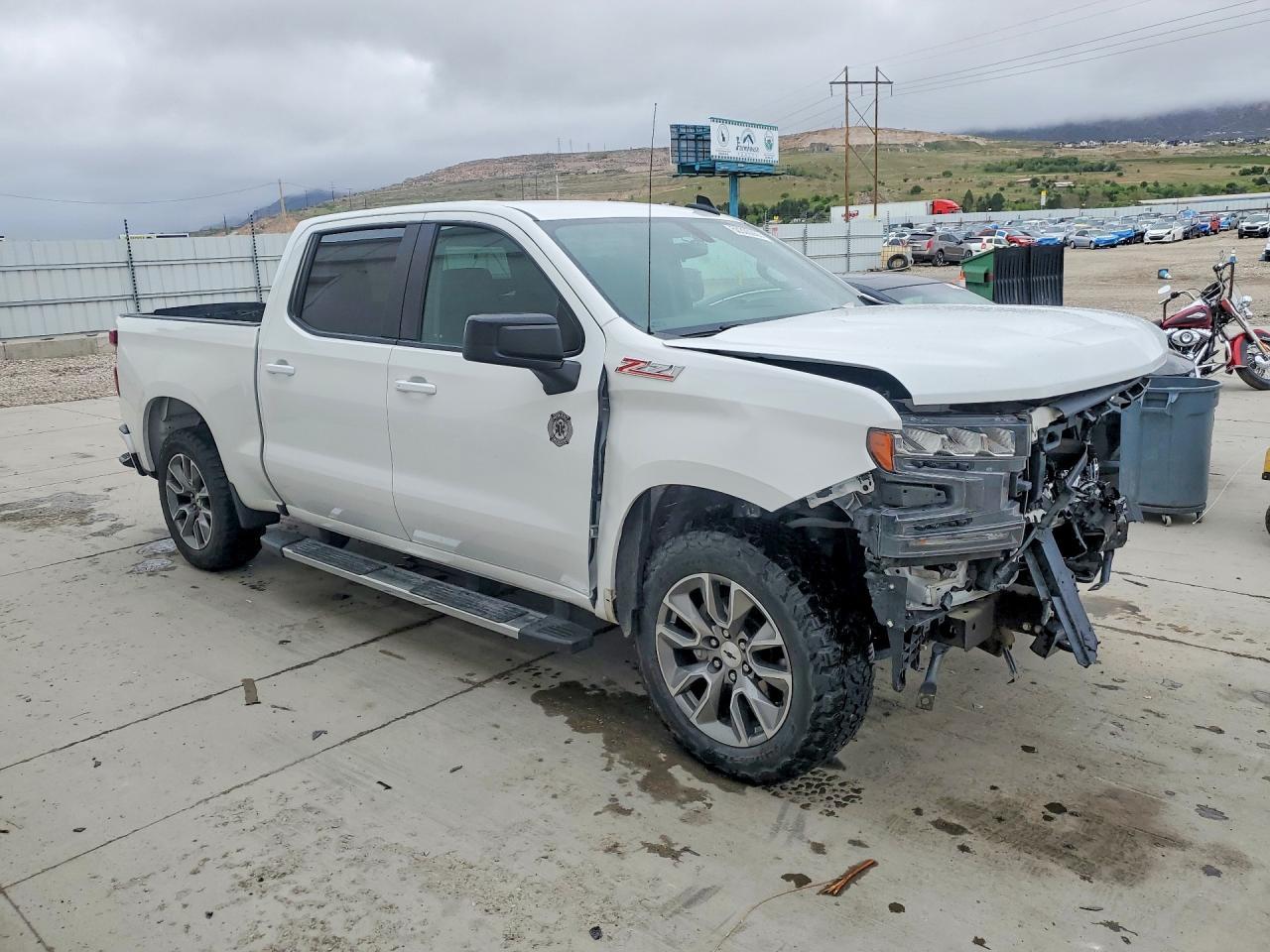 2020 Chevrolet Silverado K1500 Rst - zdjęcie 4