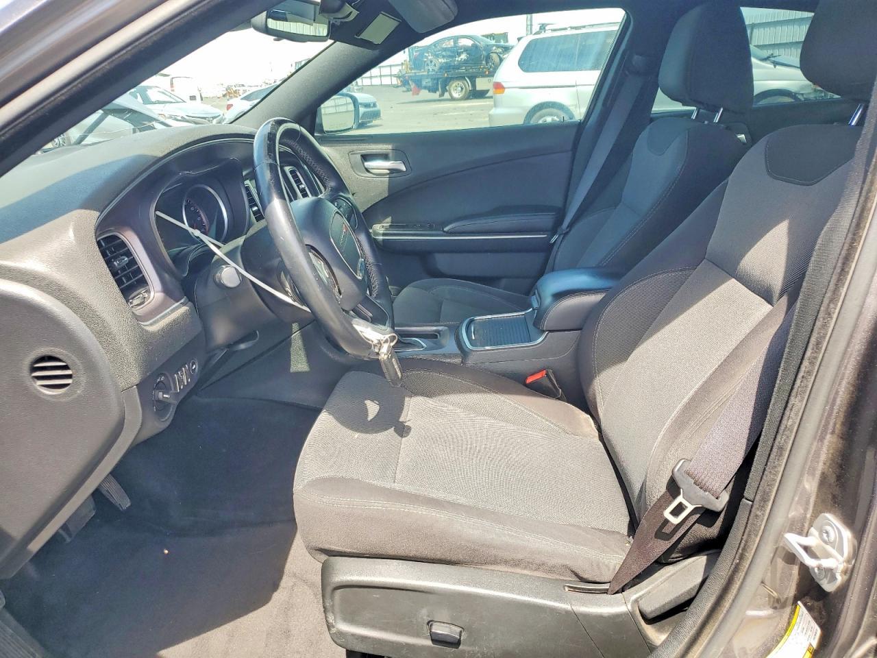 2015 Dodge Charger Se - zdjęcie 6