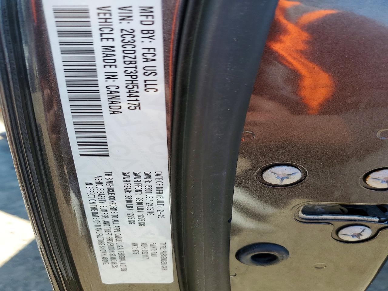 2023 Dodge Challenger R - zdjęcie 12