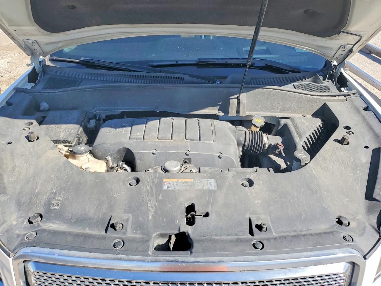 2014 GMC Acadia Denali - zdjęcie 12