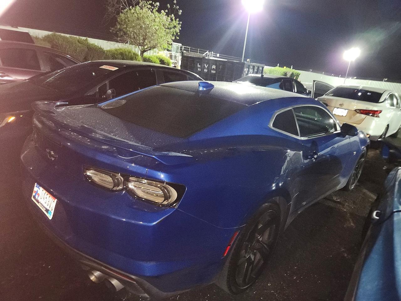 2023 Chevrolet Camaro Lt1 - zdjęcie 3