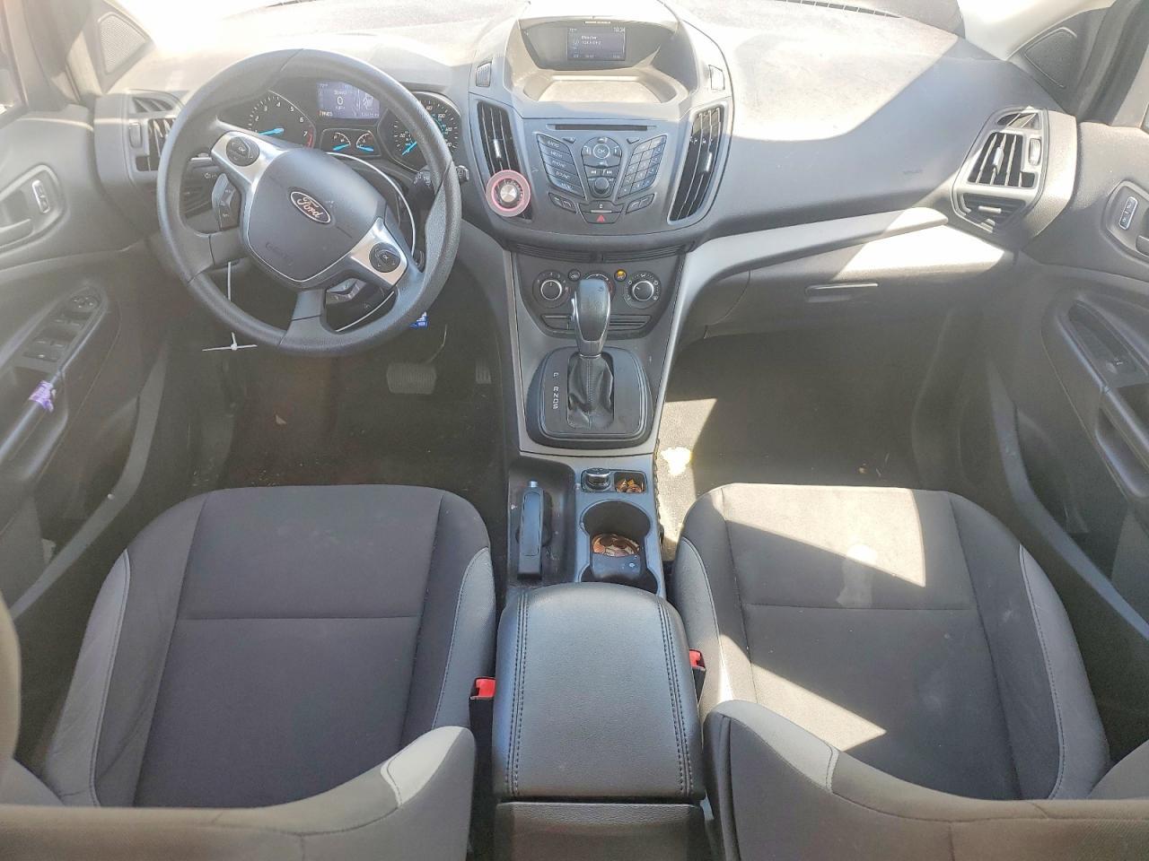 2014 Ford Escape S - zdjęcie 8