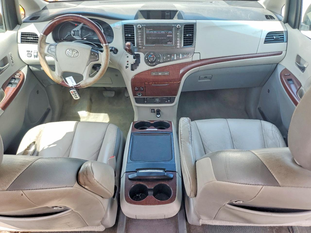 2013 Toyota Sienna Limited 7-Passenger - zdjęcie 8