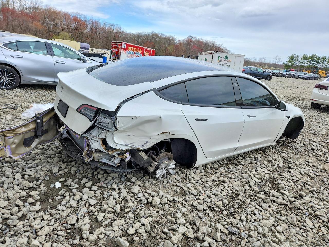 2023 Tesla Model 3 - zdjęcie 3