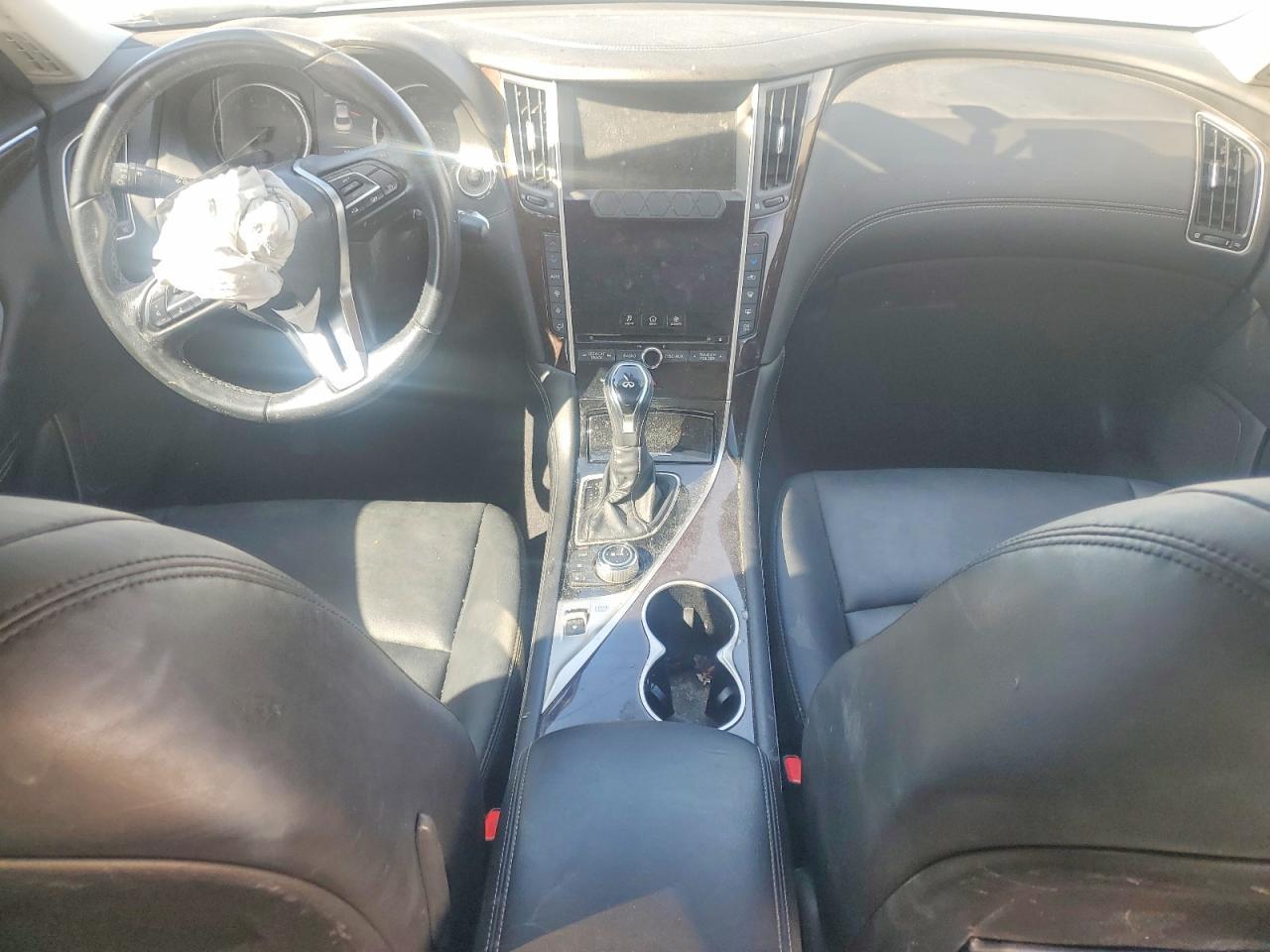 2018 Infiniti Q50 3.0T Luxe - zdjęcie 8