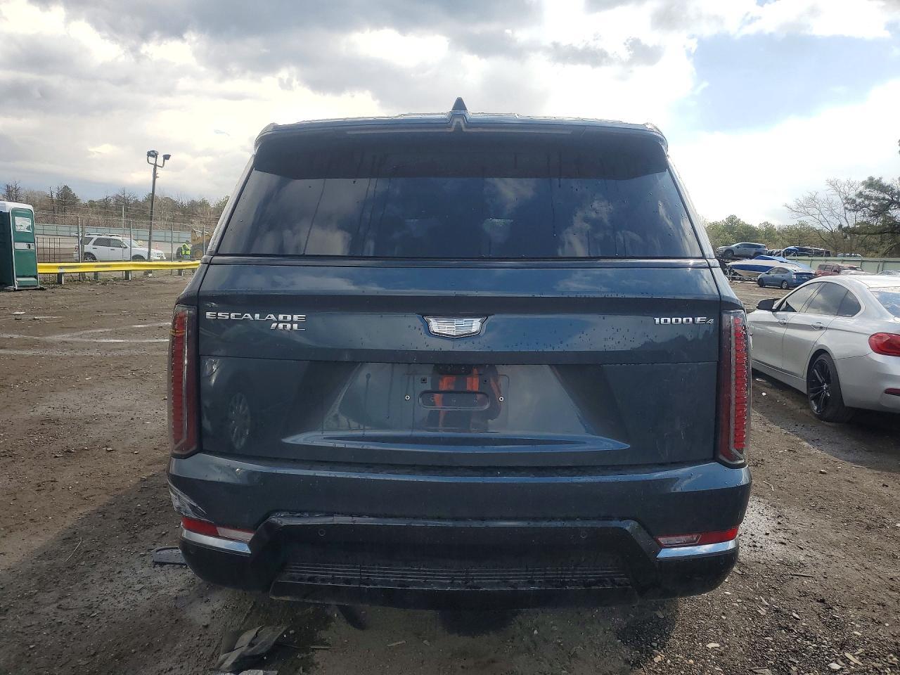 2026 Cadillac Escalade Iq L Sport-2 - zdjęcie 6