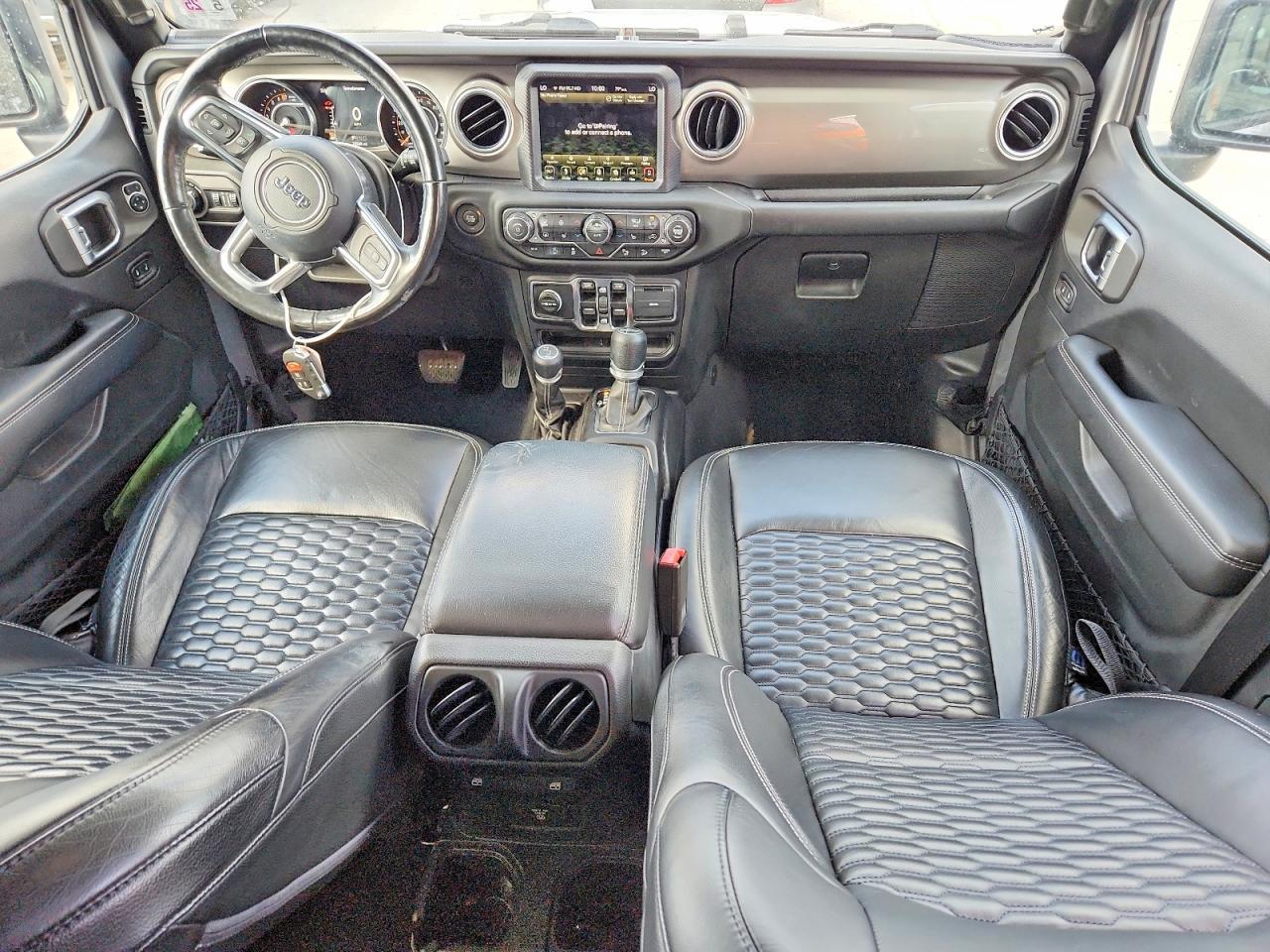 2018 Jeep Wrangler Unlimited Sahara - zdjęcie 8