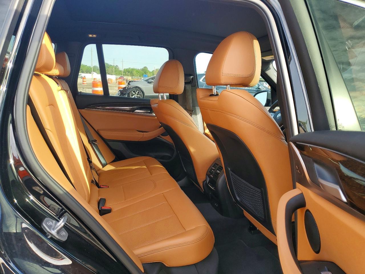 2023 BMW X3 xDrive30I - zdjęcie 10