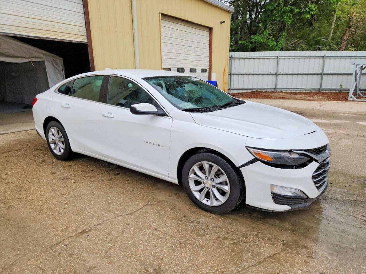 2023 Chevrolet Malibu Lt - zdjęcie 4