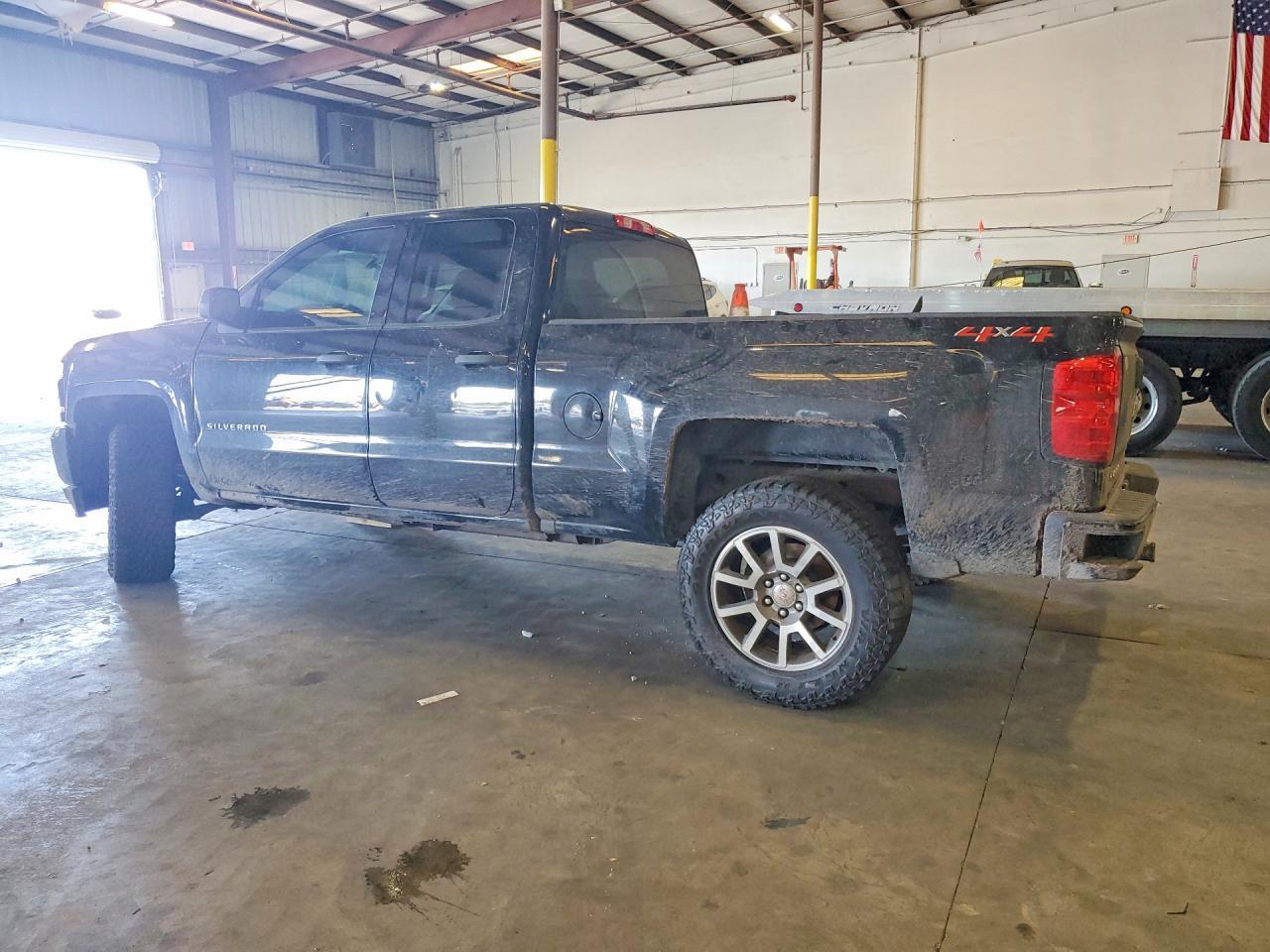 2019 Chevrolet Silverado Ld K1500 Custom - zdjęcie 2