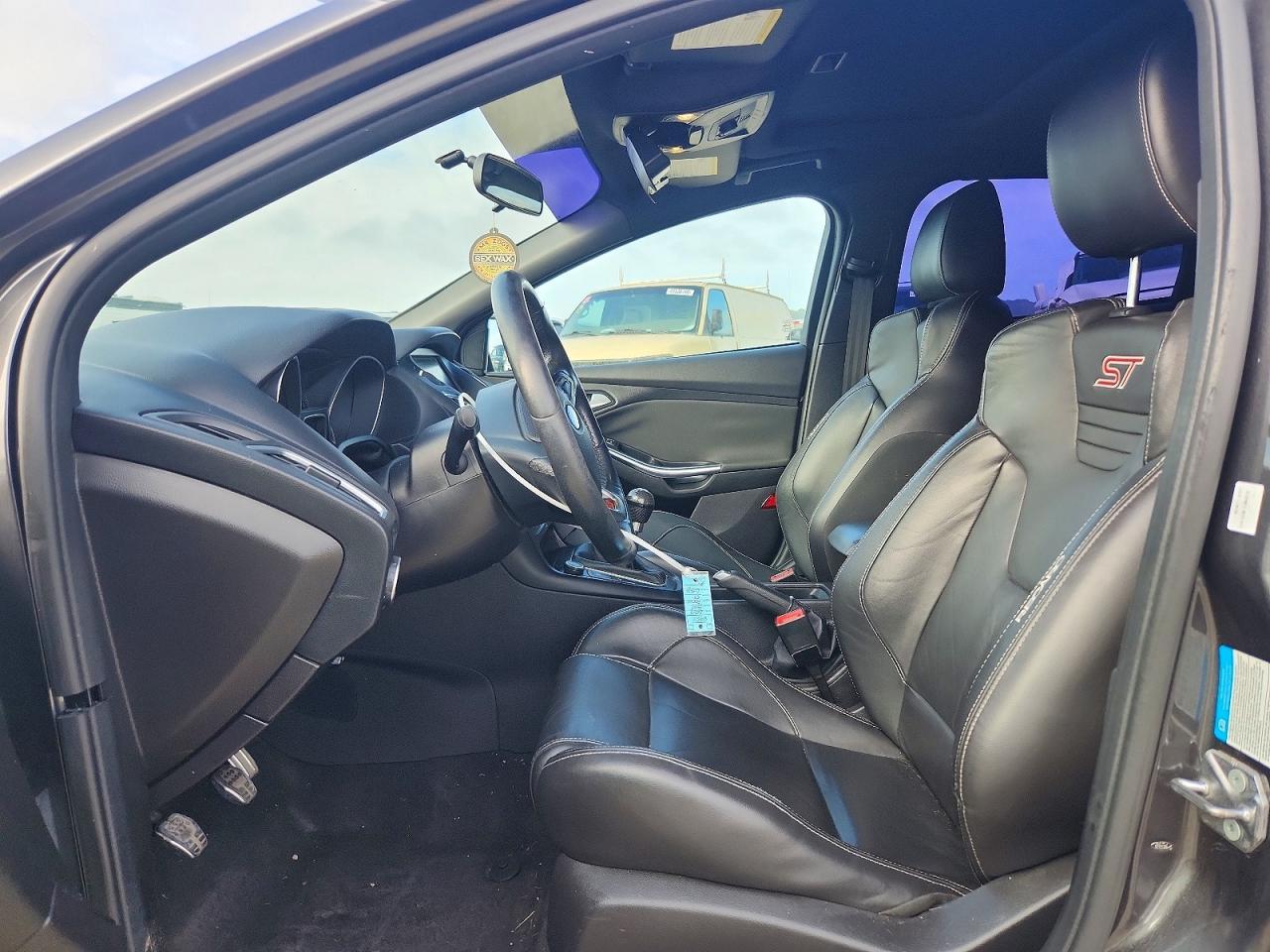 2015 Ford Focus St - zdjęcie 7