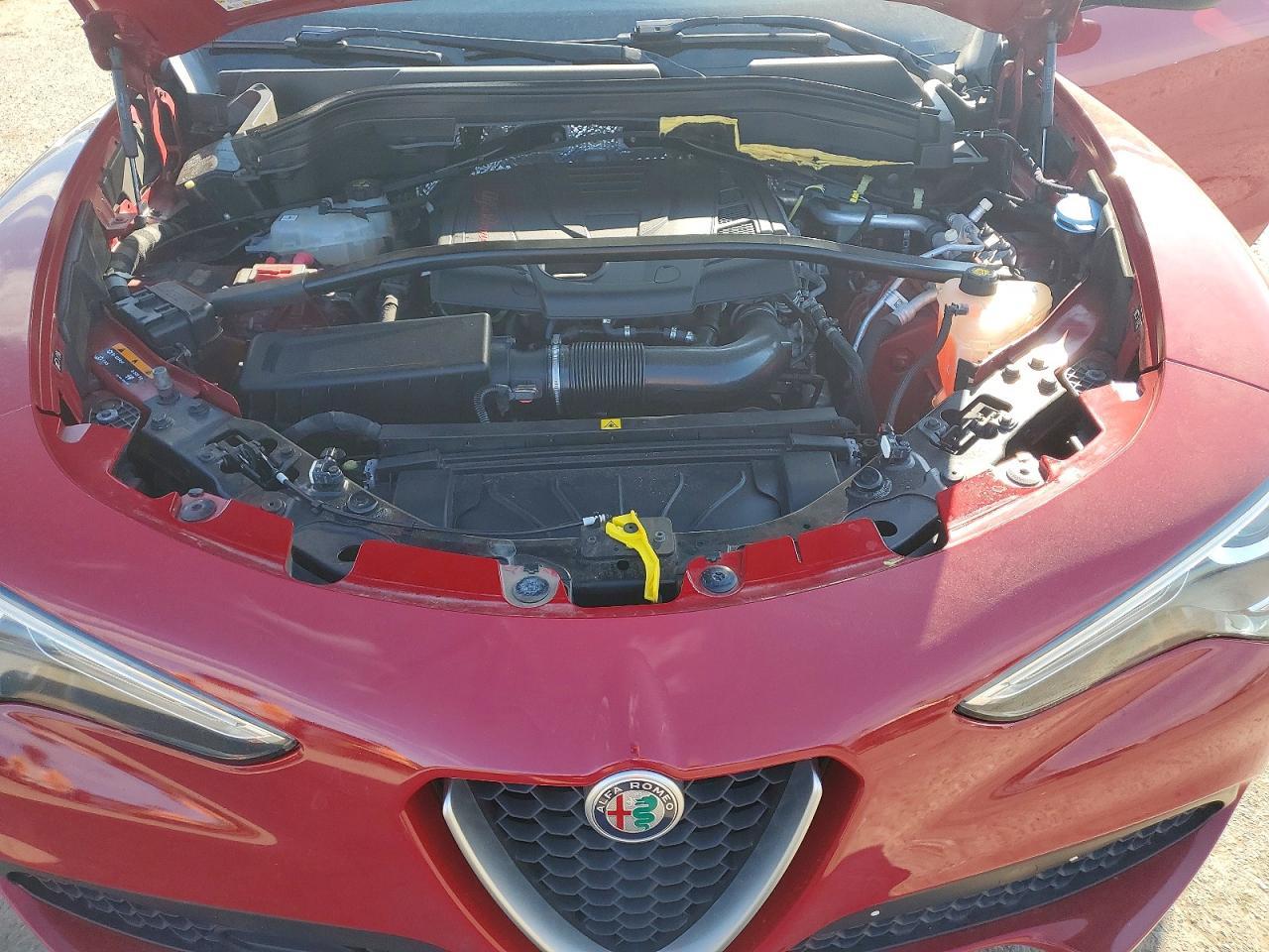 2019 Alfa Romeo Stelvio - zdjęcie 12