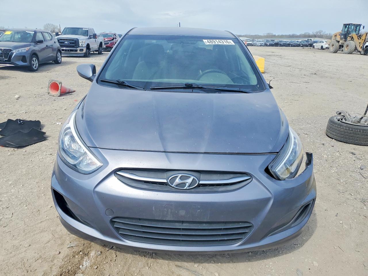 2017 Hyundai Accent - zdjęcie 5