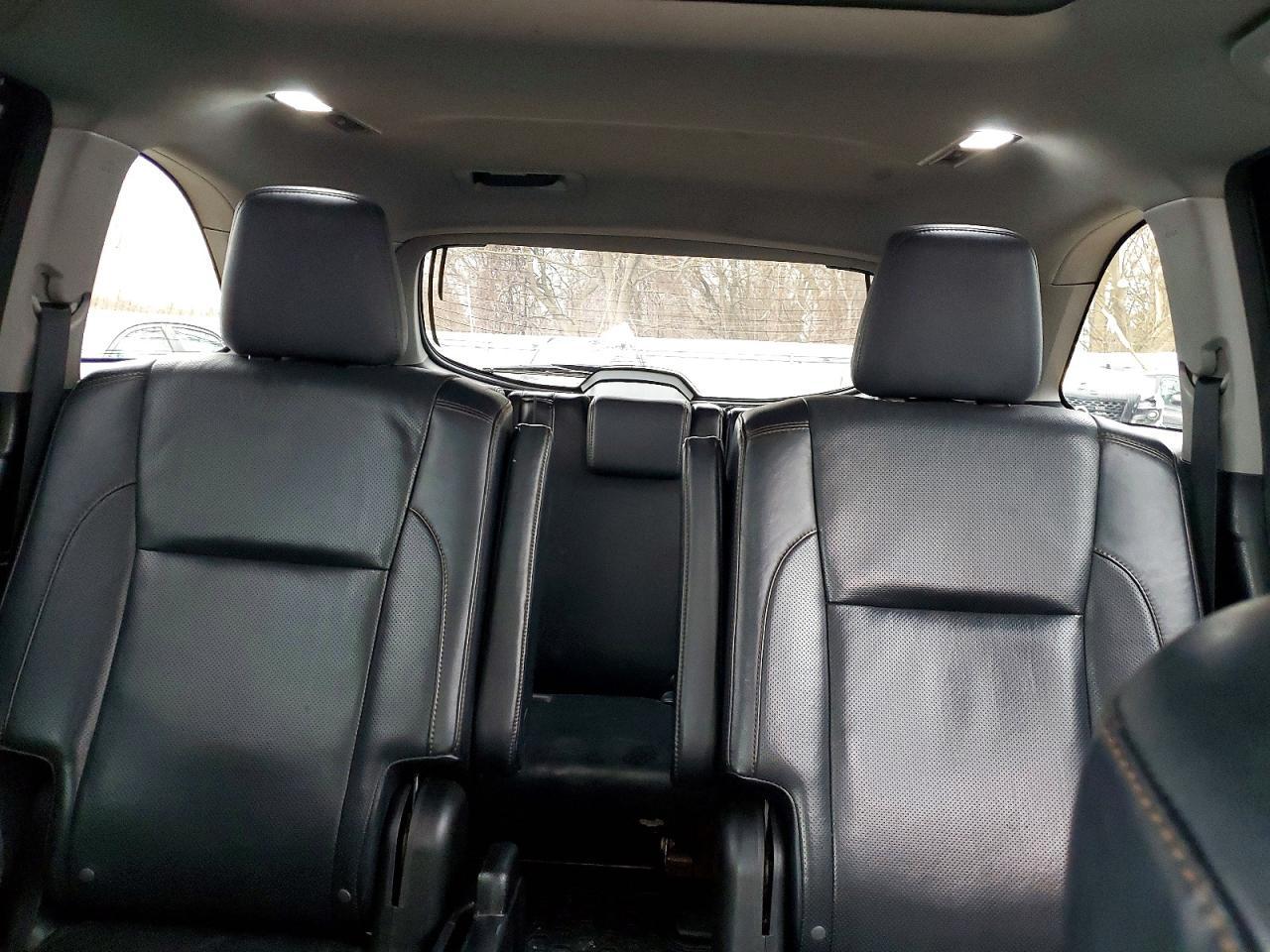 2015 Toyota Highlander Limited - zdjęcie 10