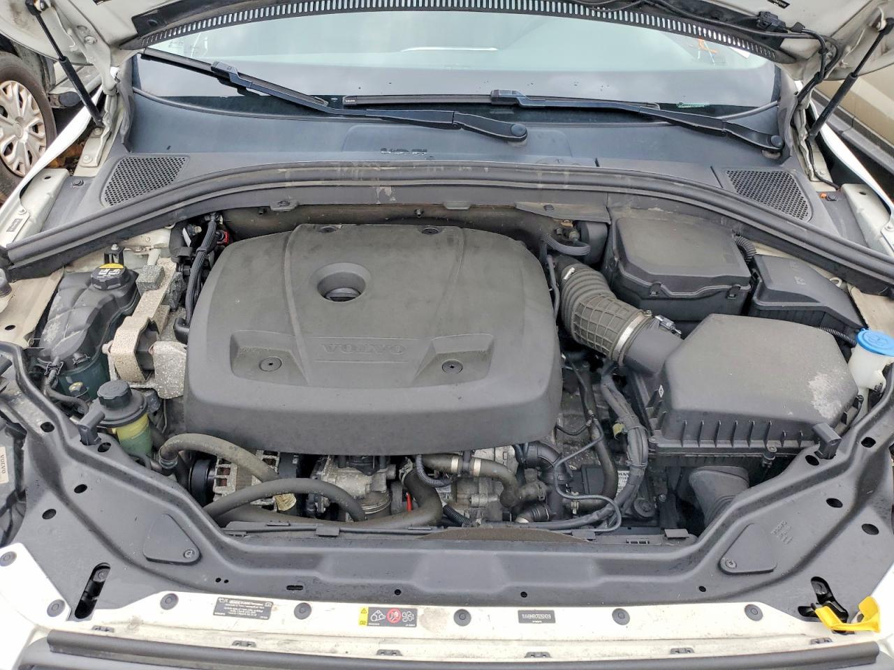2016 Volvo Xc60 T6 Premier - zdjęcie 11