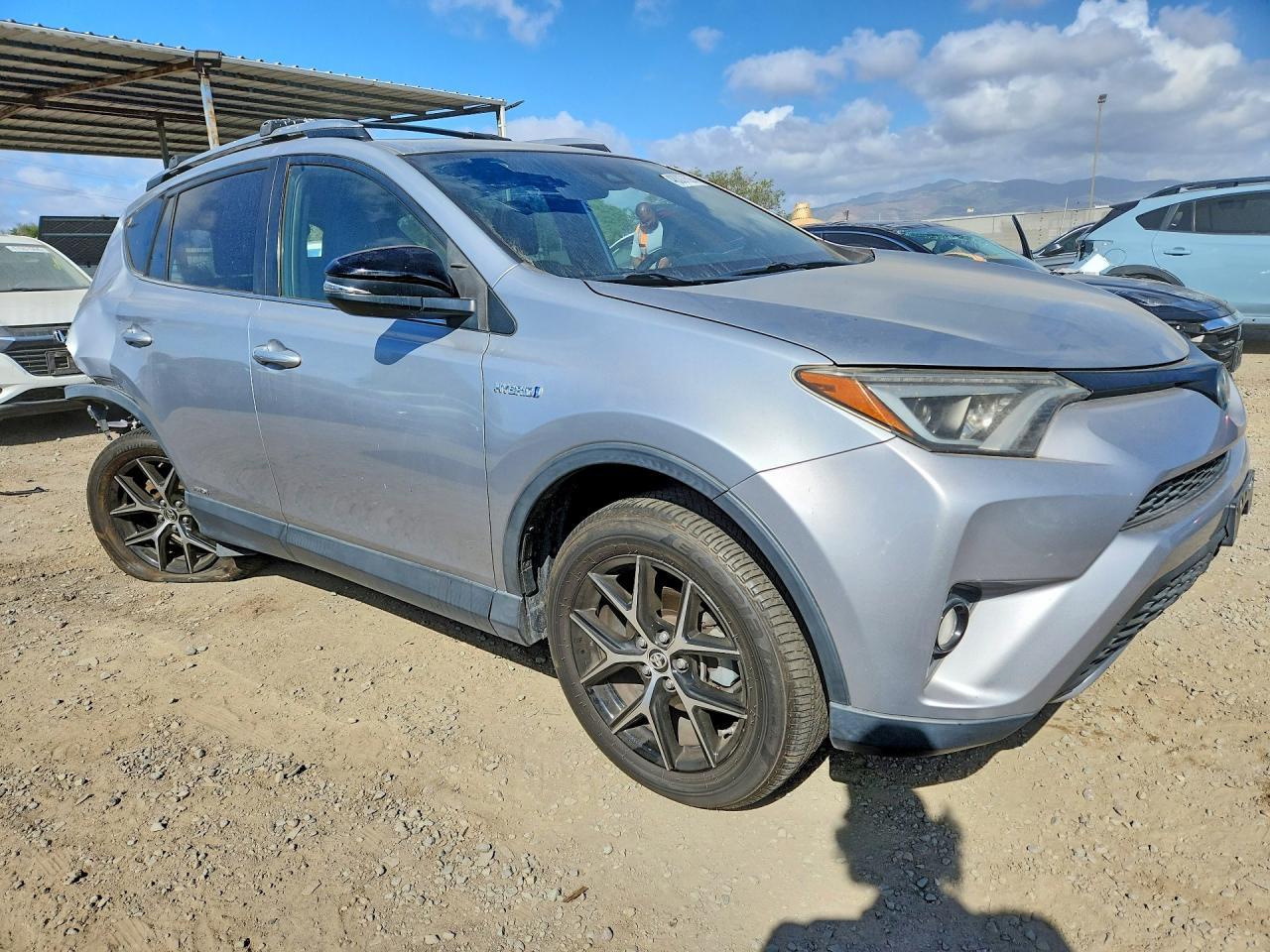 2017 Toyota Rav4 Hybrid Se - zdjęcie 4