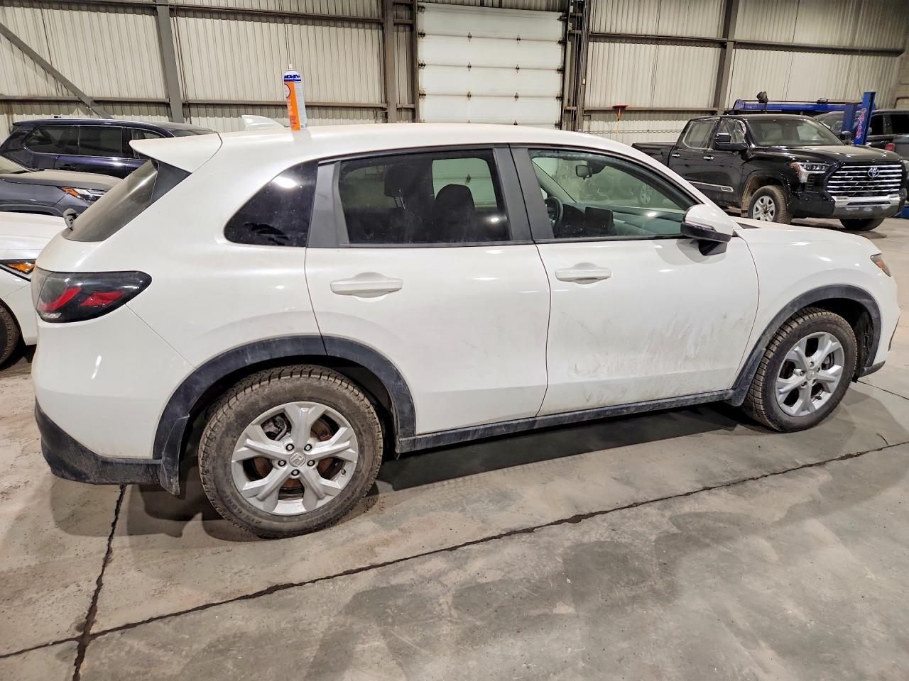 2025 Honda Hr-V Lx - zdjęcie 3