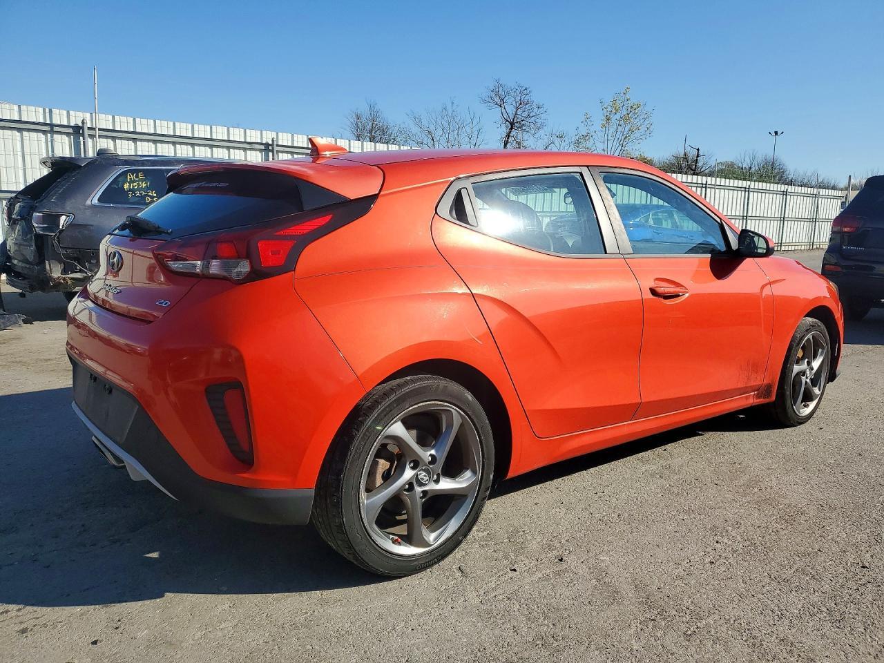 2019 Hyundai Veloster 2.0L - zdjęcie 3