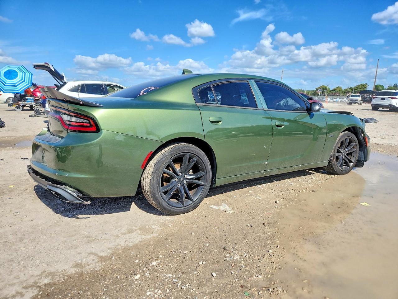2018 Dodge Charger R - zdjęcie 3