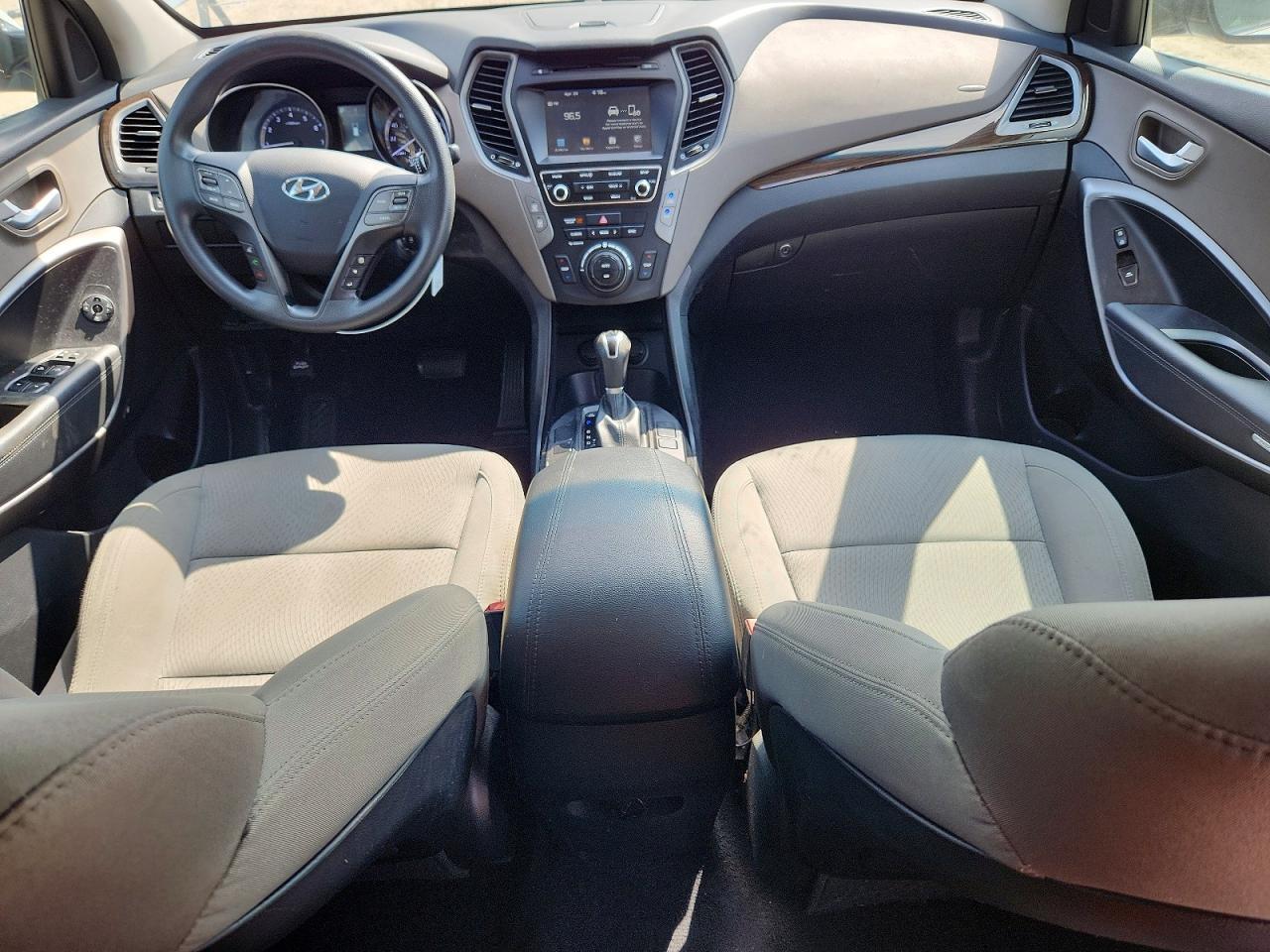 2017 Hyundai Santa Fe Sport 2.4L - zdjęcie 8