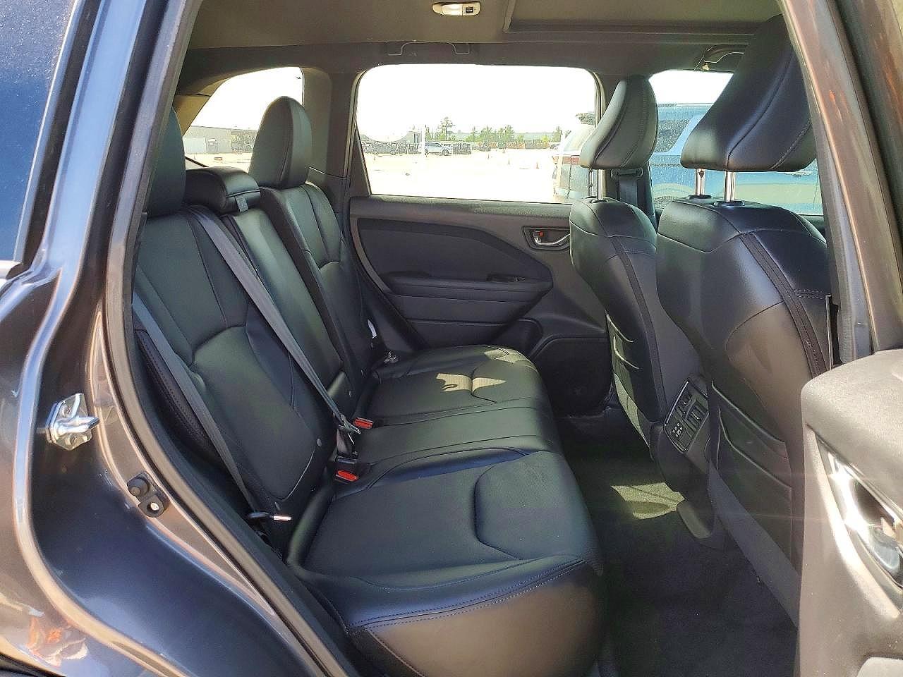 2026 Subaru Forester Limited - zdjęcie 11