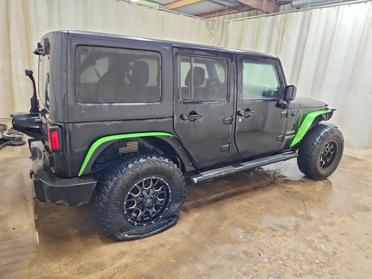 2013 Jeep Wrangler Unlimited Sport - zdjęcie 3