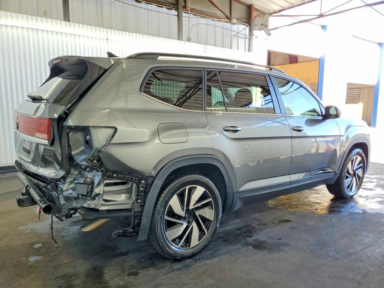 2025 Volkswagen Atlas Se - zdjęcie 3