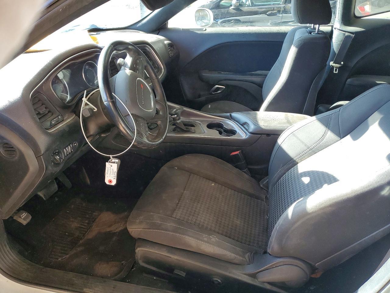 2017 Dodge Challenger R - zdjęcie 8