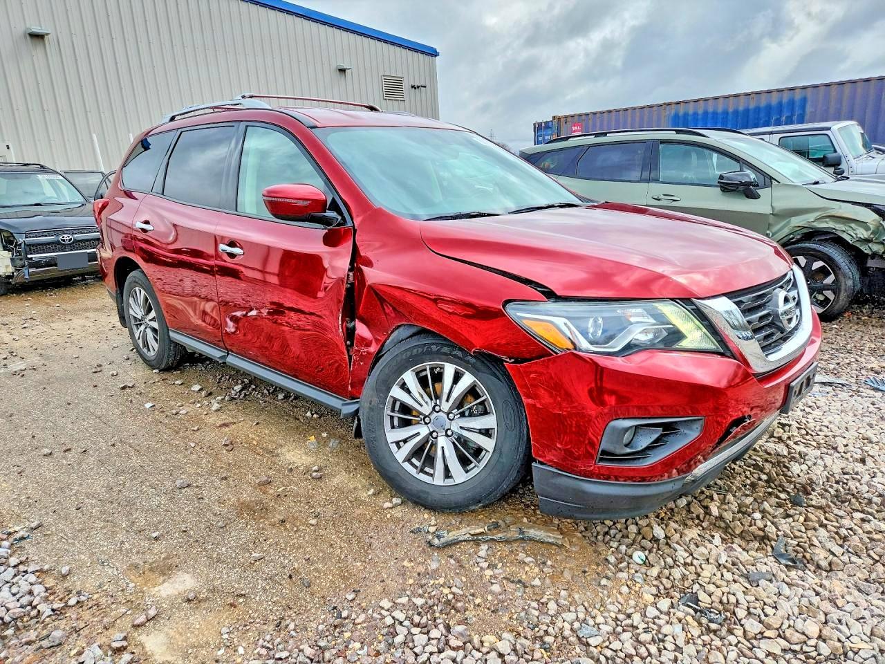 2018 Nissan Pathfinder Sv - zdjęcie 4