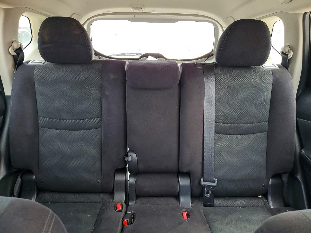 2014 Nissan Rogue S - zdjęcie 10