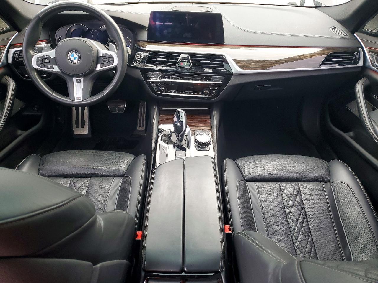 2018 BMW M550Xi - zdjęcie 8