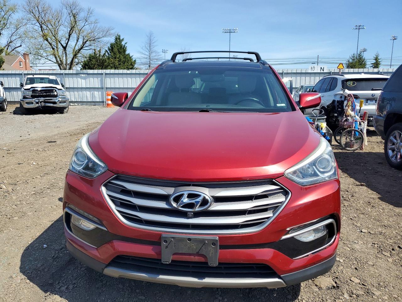 2017 Hyundai Santa Fe Sport 2.4L - zdjęcie 5