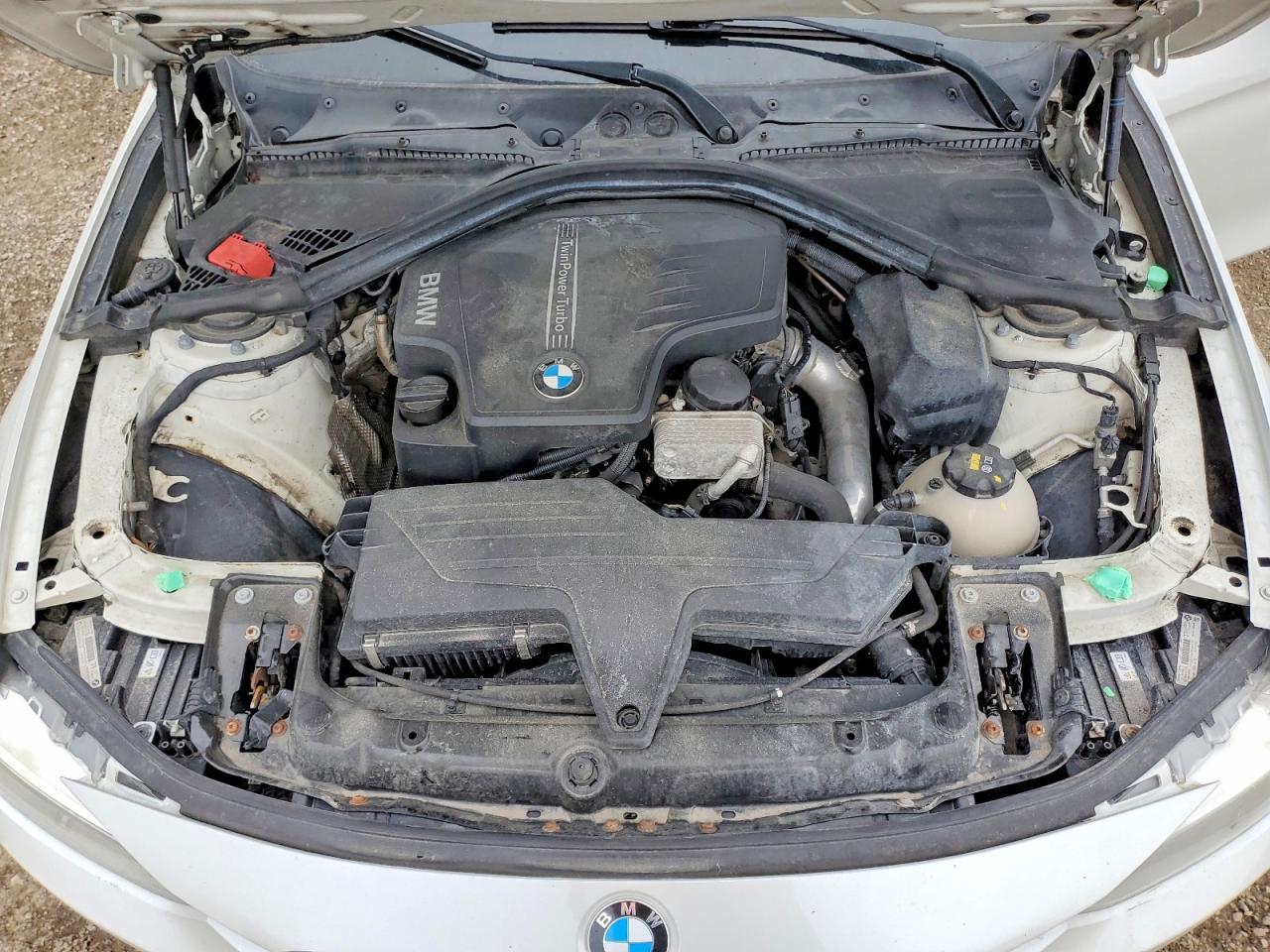 2015 BMW 328 Xi - zdjęcie 11